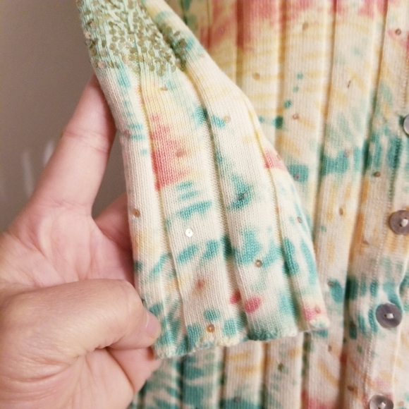 🏖 BCBG MaxAzria Tie-dye Embellished Sweater - Picture 8 of 10